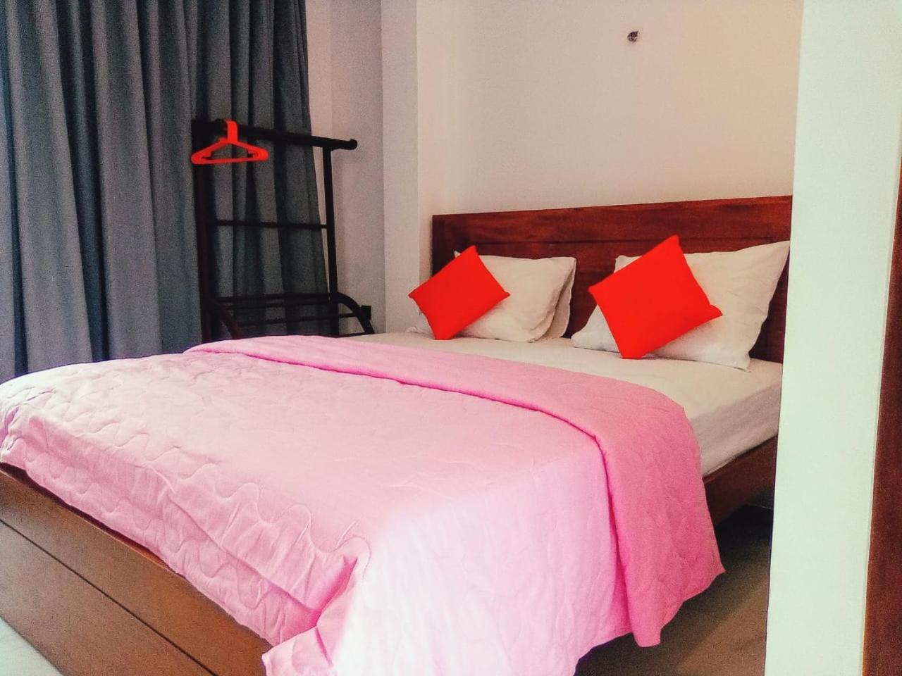 Blue Whales Hotel ฮิกคาดูวา ภายนอก รูปภาพ